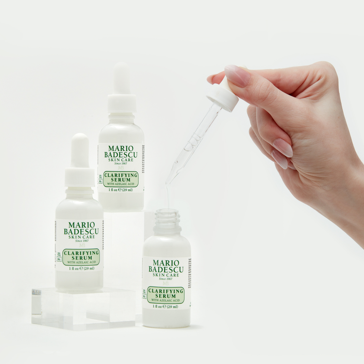 Clarifying Serum with Azelaic Acid Suero clarificante limpia las impurezas