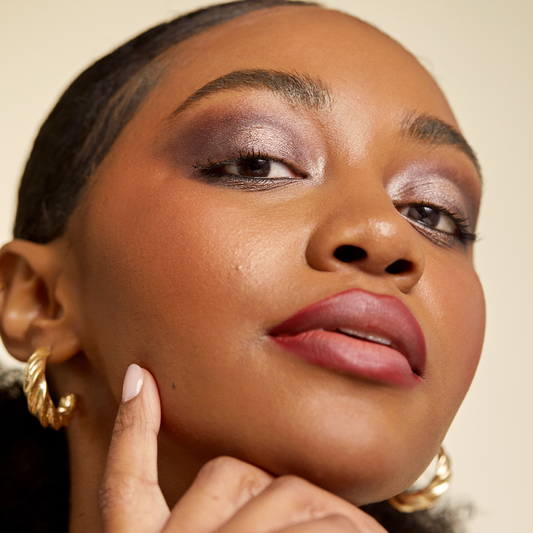 Gilded - Sombra de ojos en barra, textura ultra cremosa