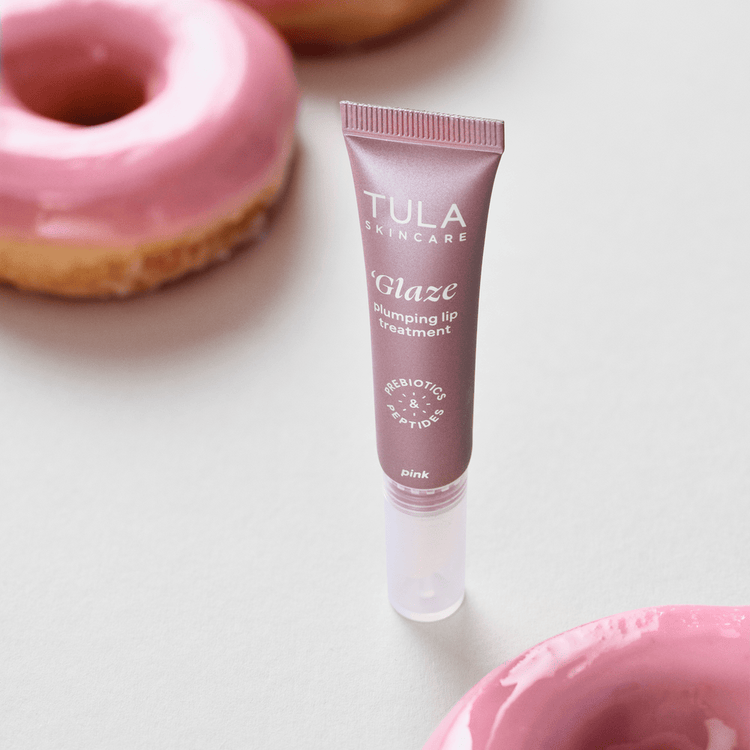 Rose Glow + Get It Hydrating Peptide Tratamiento para labios hidrata los labios