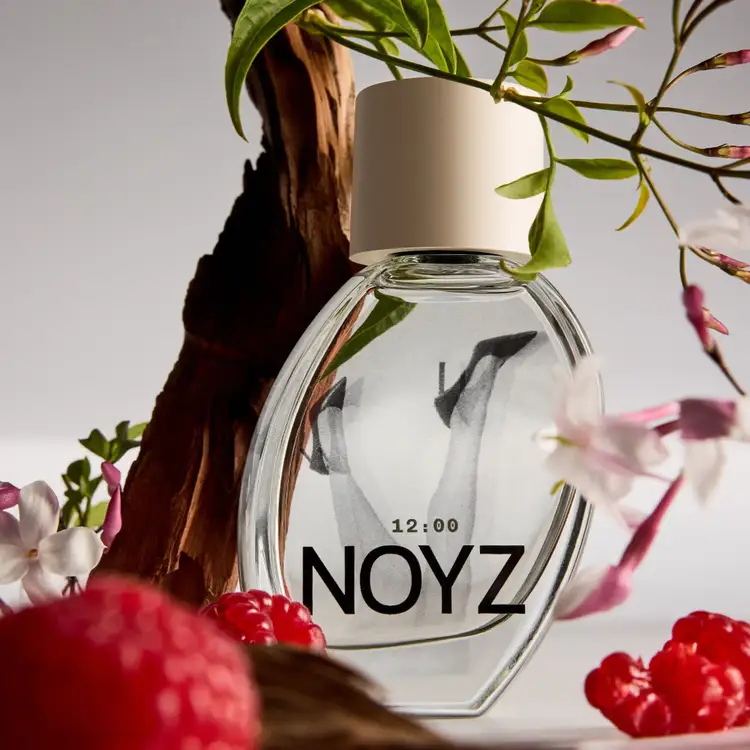 12:00 - Eau De Parfum, fragancia dulce especial