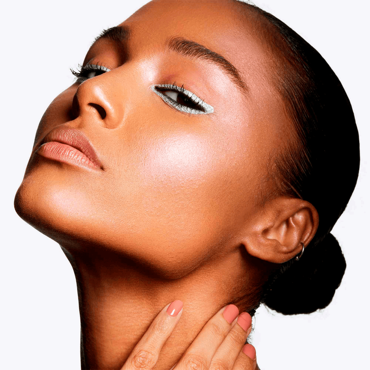 Extra Dimension Skinfinish Highlighter - Iluminador en polvo, efecto líquido y acabado luminoso