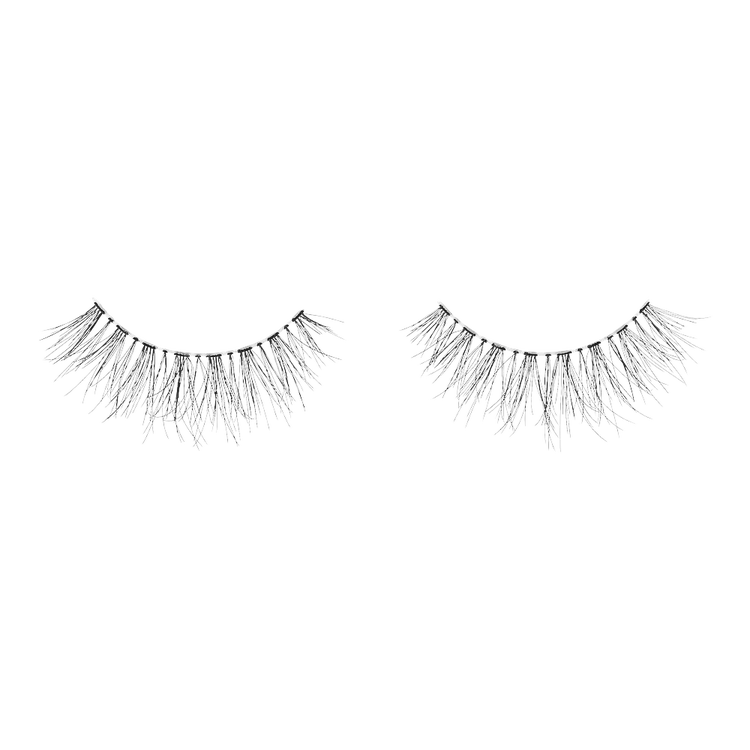 Naked False Eyelashes #425 in Black Pestañas postizas rizos cruzados con mayor longitud en el centro.