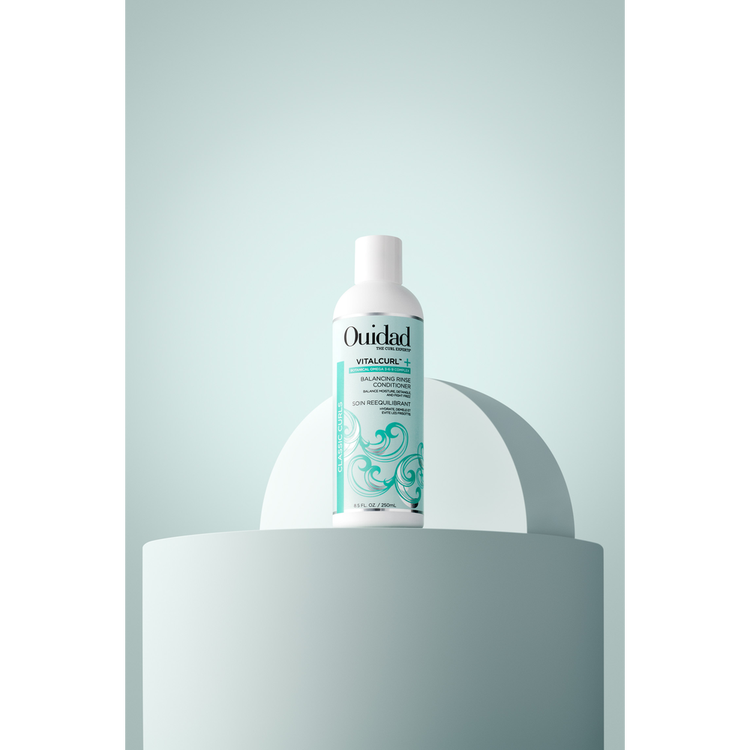 VitalCurl+ Plus Balancing Rinse Acondicionador complemento para el cabello