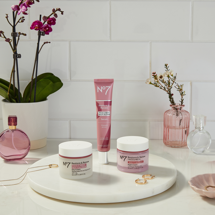 Restore & Renew Multi Action - Crema de noche, para cara y cuello, hidrata la piel