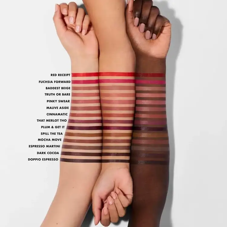 e.l.f. Cream Glide Lip Liner Lápiz delineador de labios cremoso para dar forma, rellenar y definir los labios para un pout perfecto
