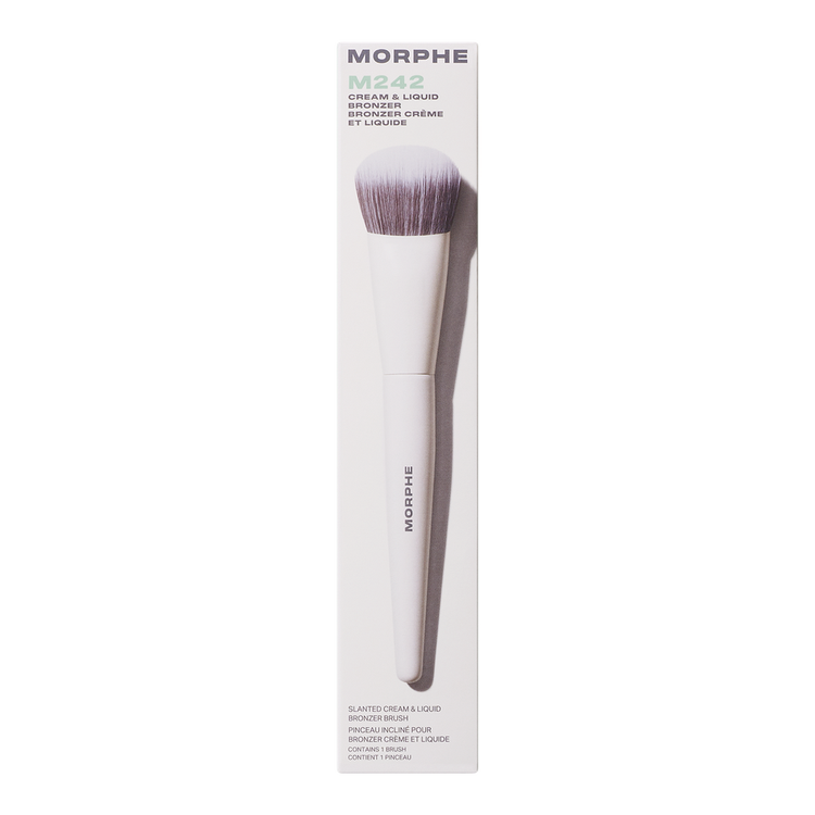 M242 Slanted Brocha para bronceador contorno suave y definido