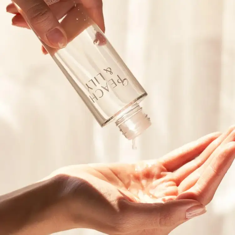 Wild Dew Tratamiento de esencia calmante y reafirmante