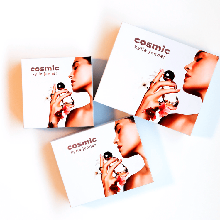 Cosmic Kylie Jenner Gift set perfume con aroma floral