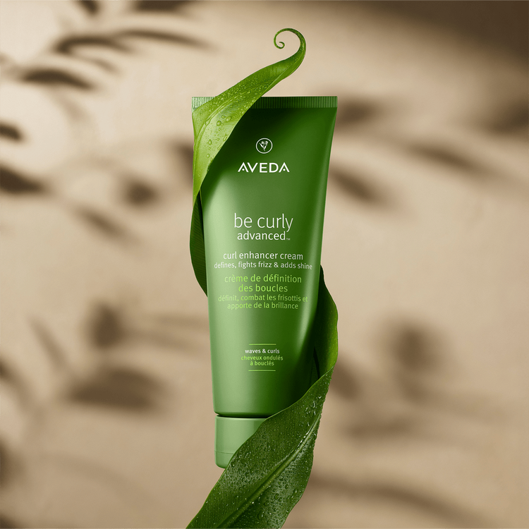 Be Curly Advanced™ Crema potenciadora de rizos hidratación de rizos en todas sus formas