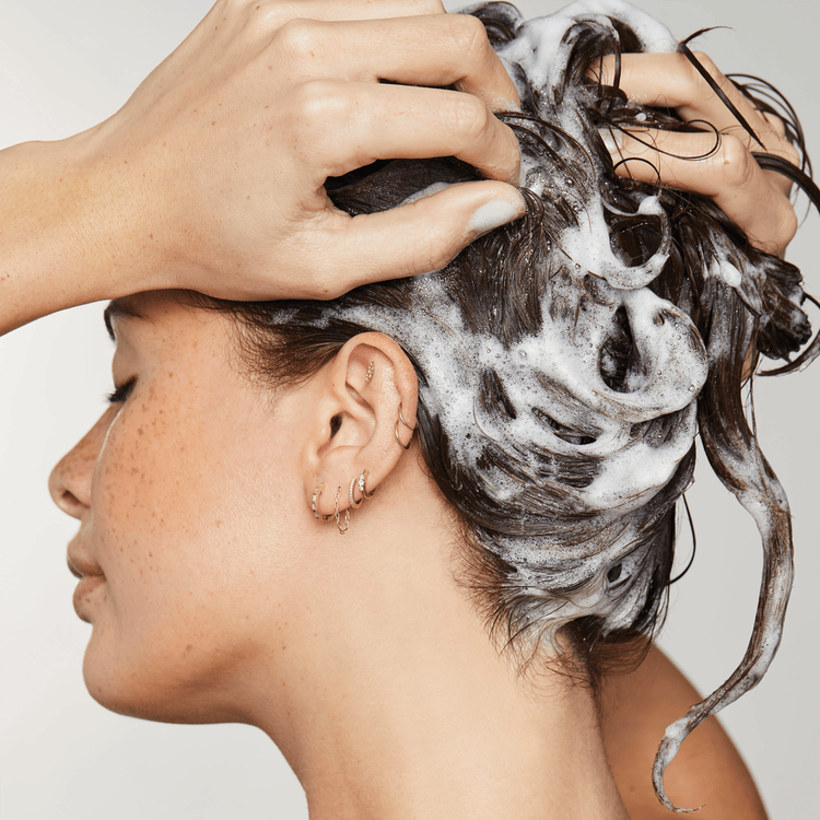 Hydrasoft Shampoo ideal para viaje