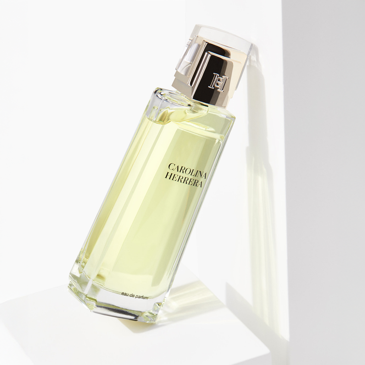 Carolina Herrera Classic - Eau de Parfum, elegancia atemporal