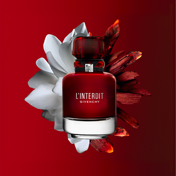 L'Interdit Rouge - Eau De Parfum, Aviva las llamas del deseo