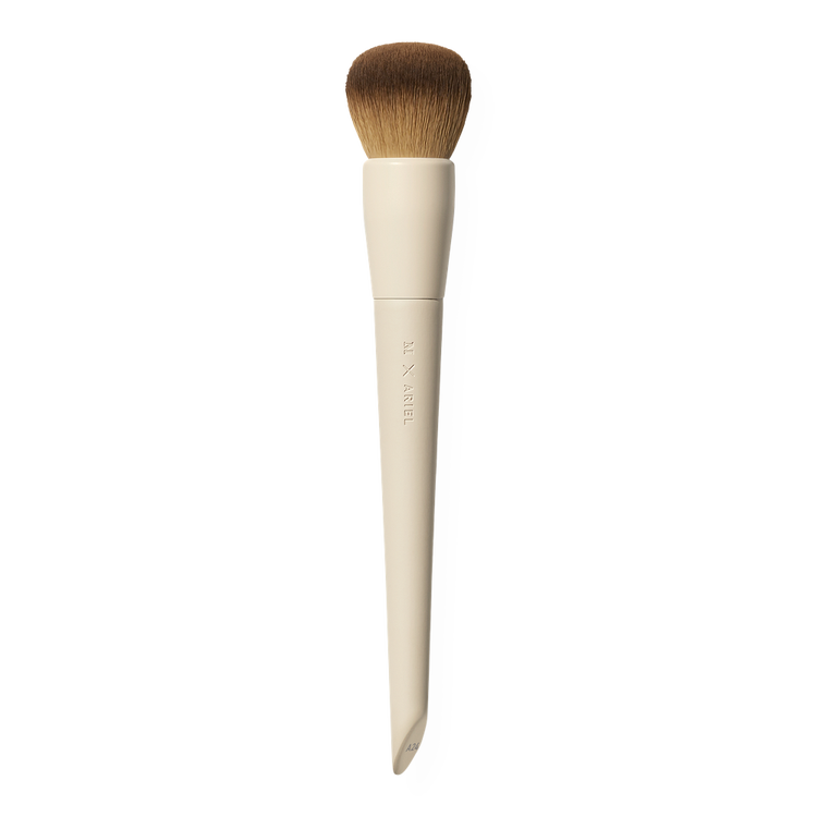 Morphe x Ariel - Brocha para base, creado por el maquillador de celebridades Ariel