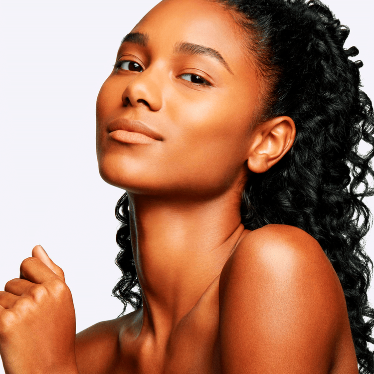 Fix + Matte Fixing spray mate fija, matifica y controla brillo