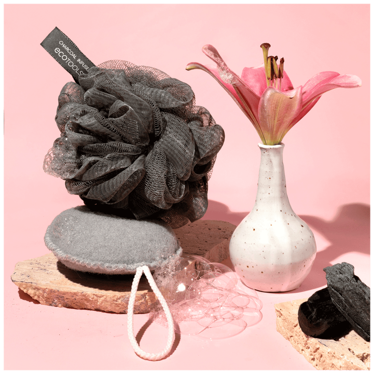 Eco Tools Charcoal Ecopouf - Esponja de carbón activado, para uso en ducha