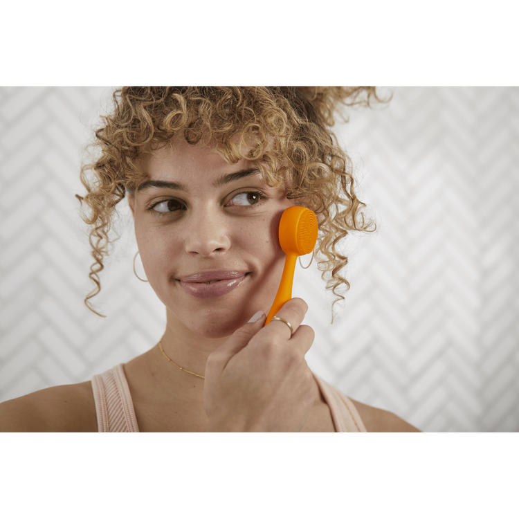 Clean Mini Cepillo facial limpia suciedad, maquillaje y contaminación