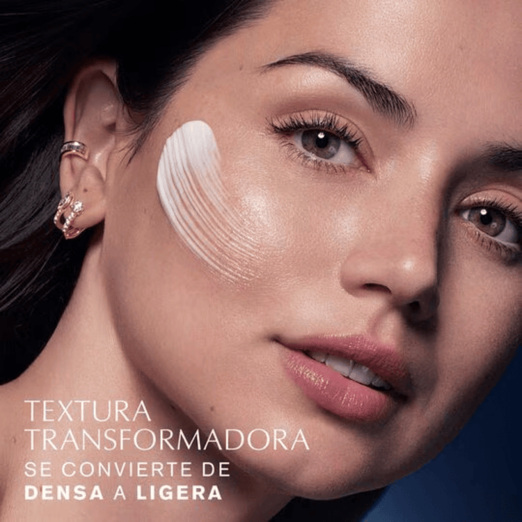 Revitalizing Supreme+ Night Power Bounce Creme Hdiratante facial nocturno potenciador de colágeno