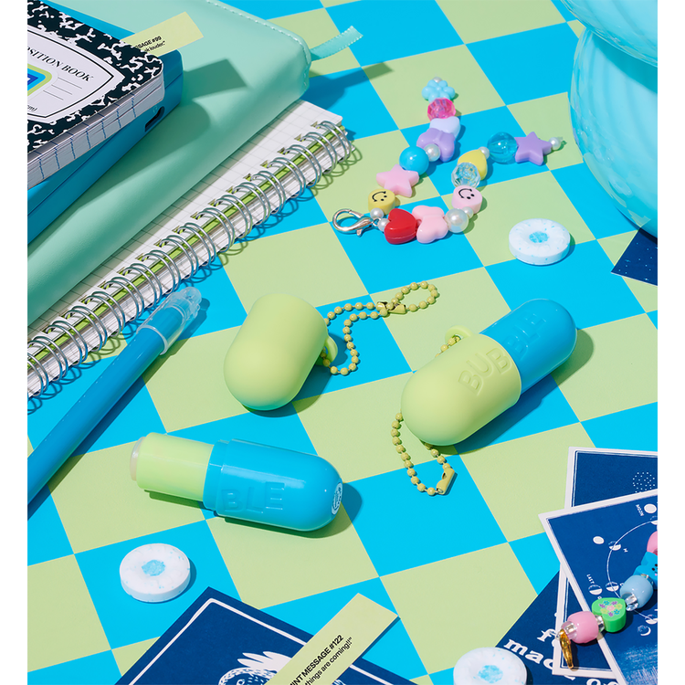 Tell All Bálsamo labial hidrata y suaviza los labios