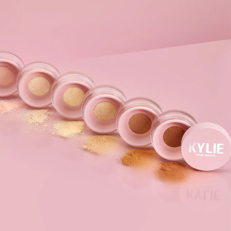 Kylie Setting Powder - Polvo suelto, de larga duración