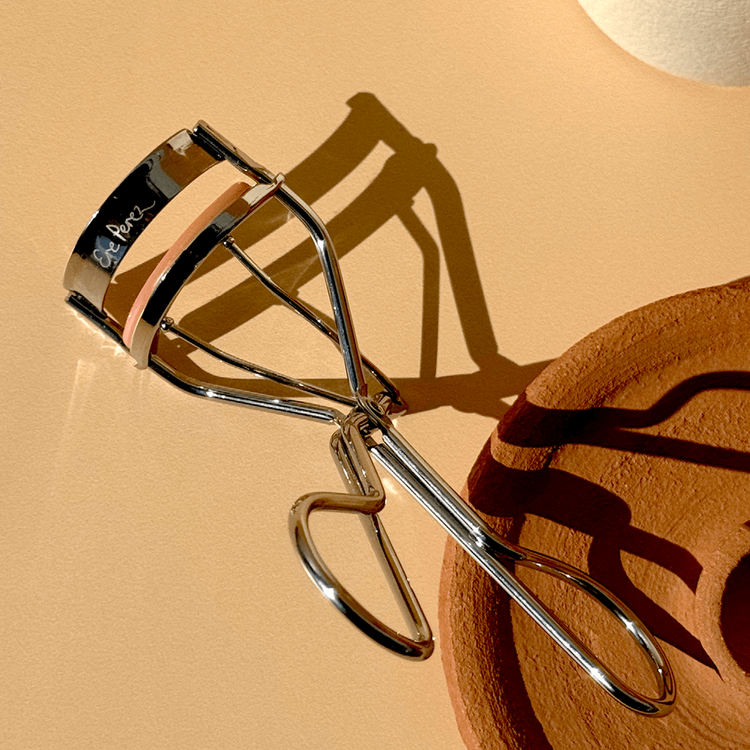 Rizador de pestañas