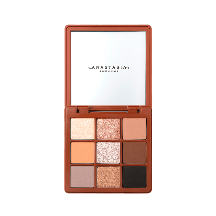 Sultry Mini Eyeshadow Palette Mini paleta de sombras pigmento completo