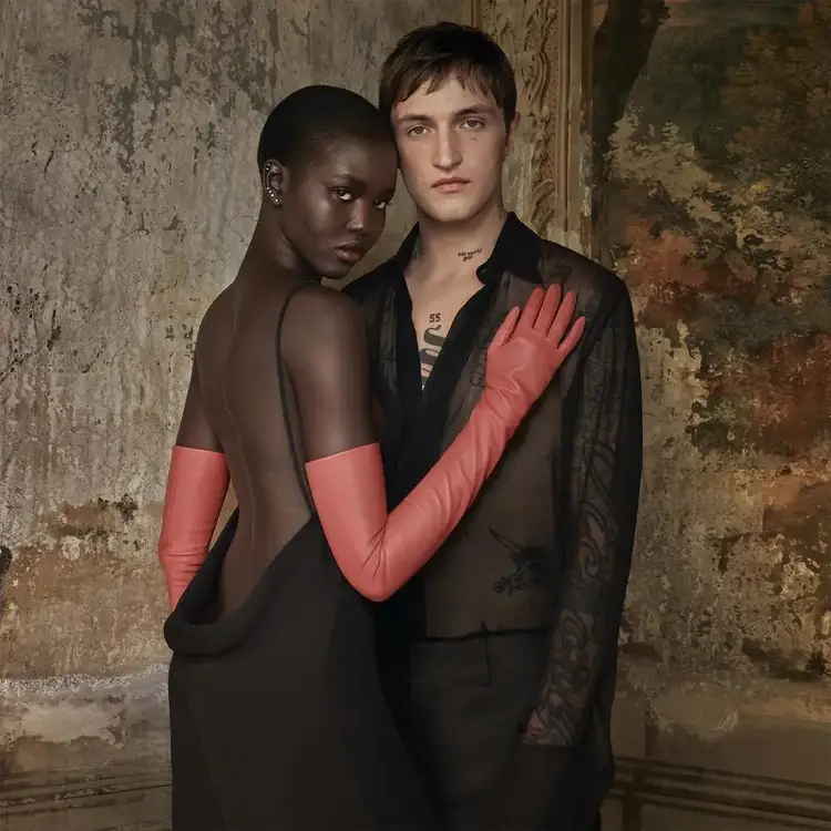 Uomo Born in Roma Coral Fantasy - Eau de Toilette, aroma afrutado ámbar