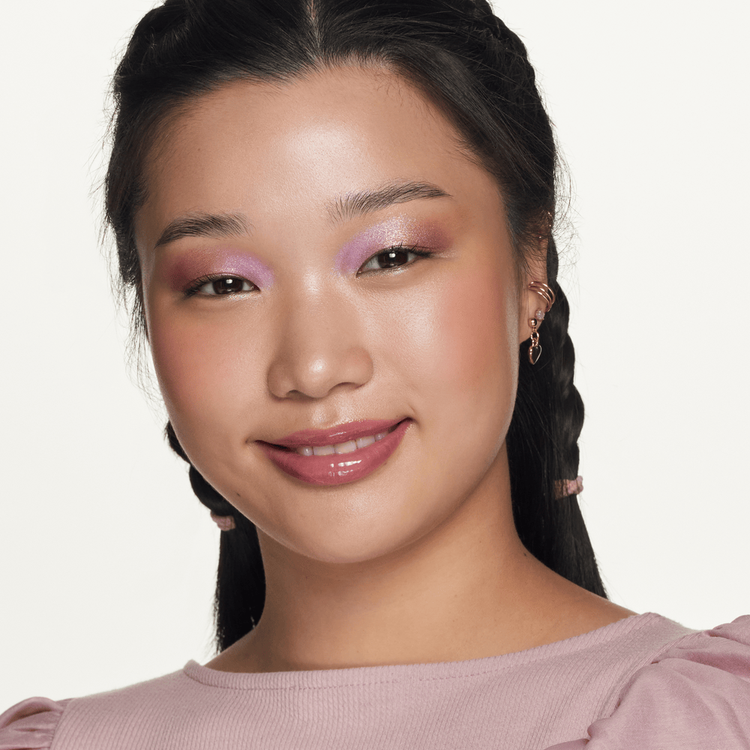 Hydra Kiss Lip Oil - Brillo labial, hidratación y brillo sin sensación pegajosa