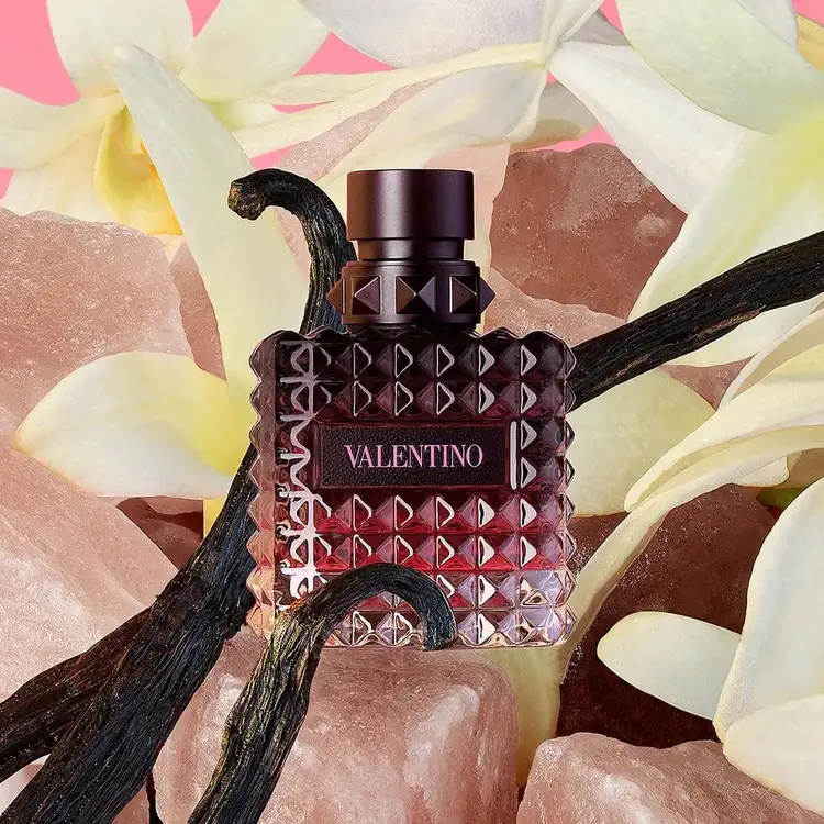 Born In Roma Intense - Eau de Parfum, aroma floral ámbar magnética