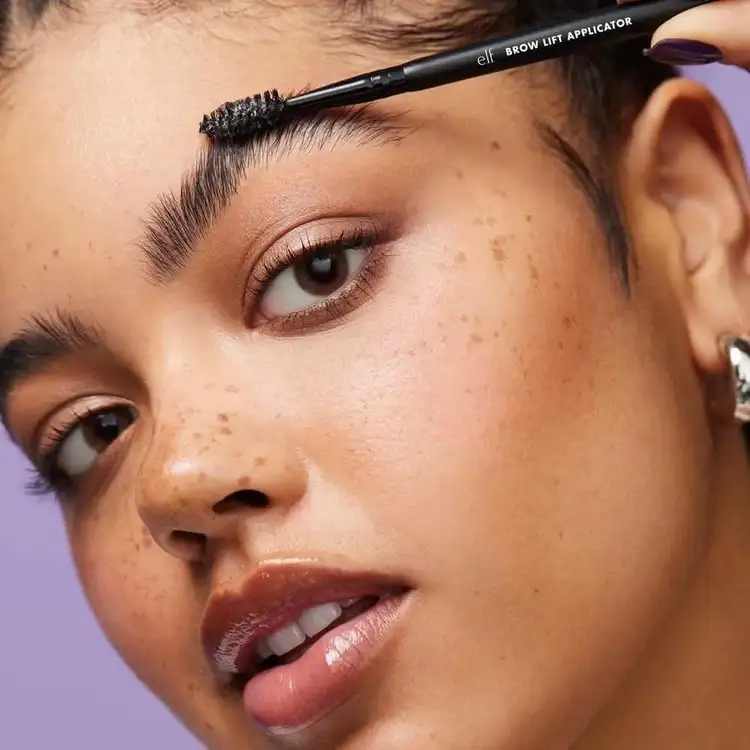e.l.f. Brow Lift Applicator Cepillo de cejas de doble punta