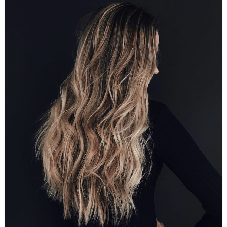 Style Reviving Dry Shampoo en seco limpia el cabello en seco