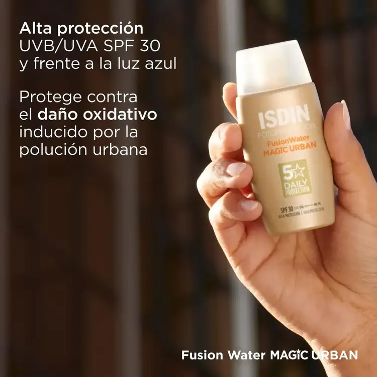 Fusion Water Magic Protector solar facial control de brillo