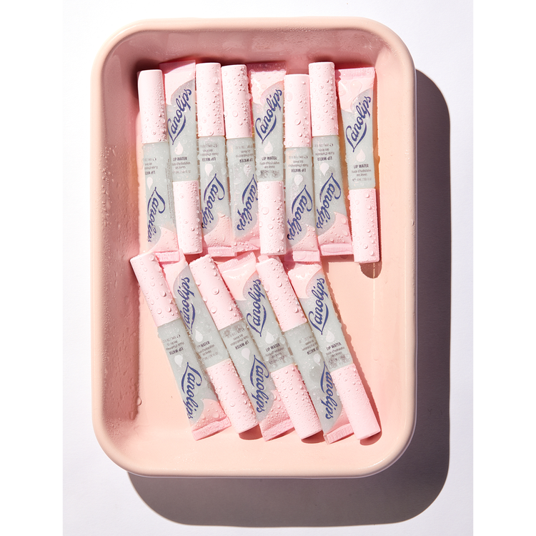 Holographic Lip Water Agua holográfica para labios hidrata y refresca los labios