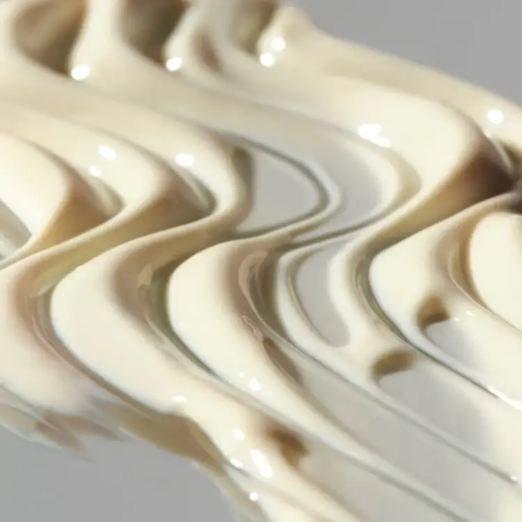 BioLumin-C Heat Aging Protector SPF50 Moisturizer Hidratante protege contra daños del calor