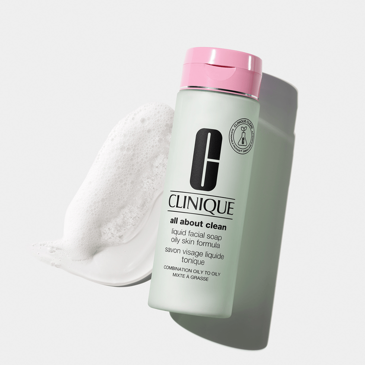 All About Clean™ Liquid Facial Soap Oily Skin Formula Jabón facial limpia suavemente y a profundidad