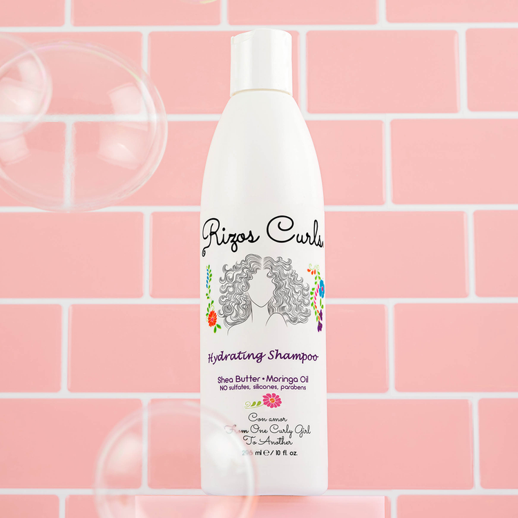 Hydrating Shampoo hidratante hidrata el cabello