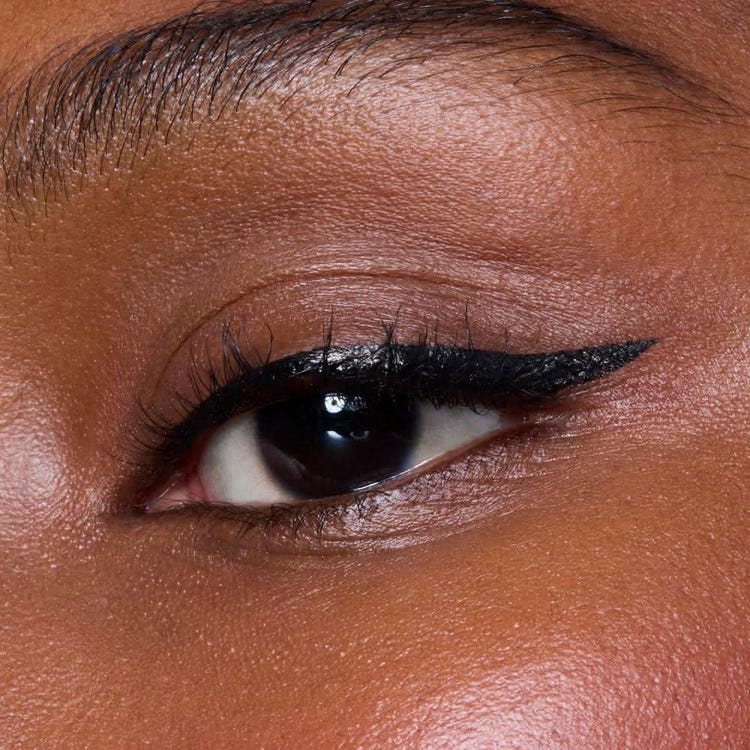 e.l.f. H2O Proof Eyeliner Pen Delineador líquido a prueba de manchas y resistente al agua