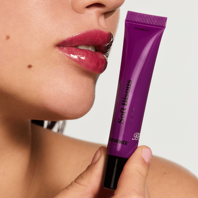 Bisous Bálsamo labial voluminizador labios suaves y tersos