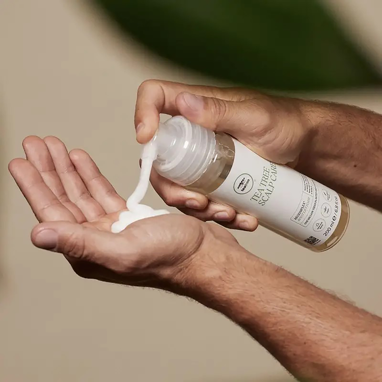 Tea Tree Scalp Care Regeniplex Root Lift Espuma voluminizadora volumen y textura para cabello