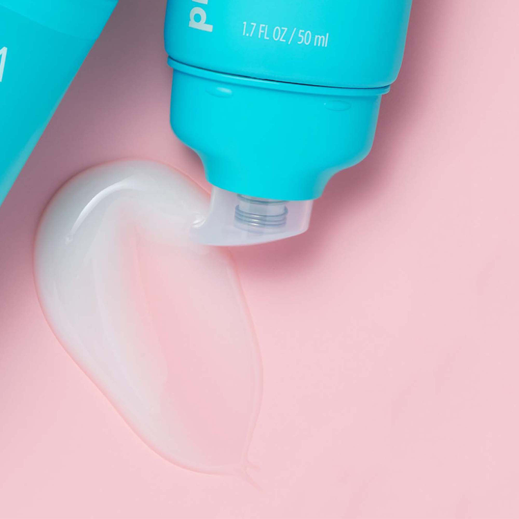 Breakout Star Acne Humectante trata y previene brotes