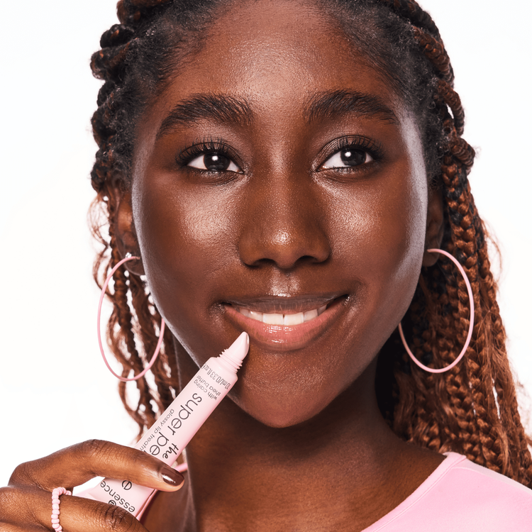 The Super Peptide Glossy Lip Treatment Especial de labios