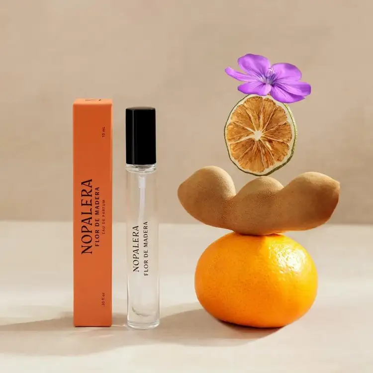 Flor de Madera Perfume tamaño viaje aroma especial