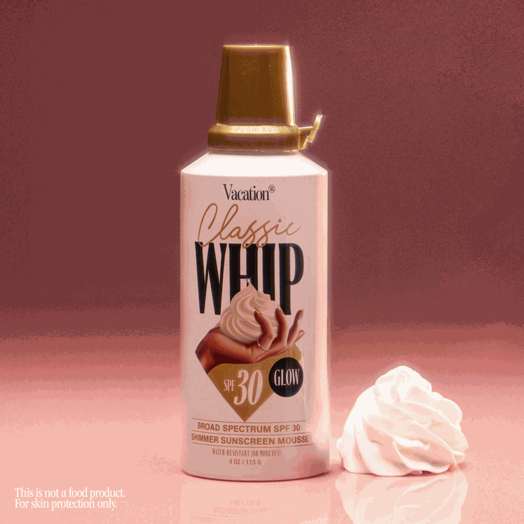 Classic Whip Glow - Espuma bronceadora con SPF, con brillo dorado reflectante