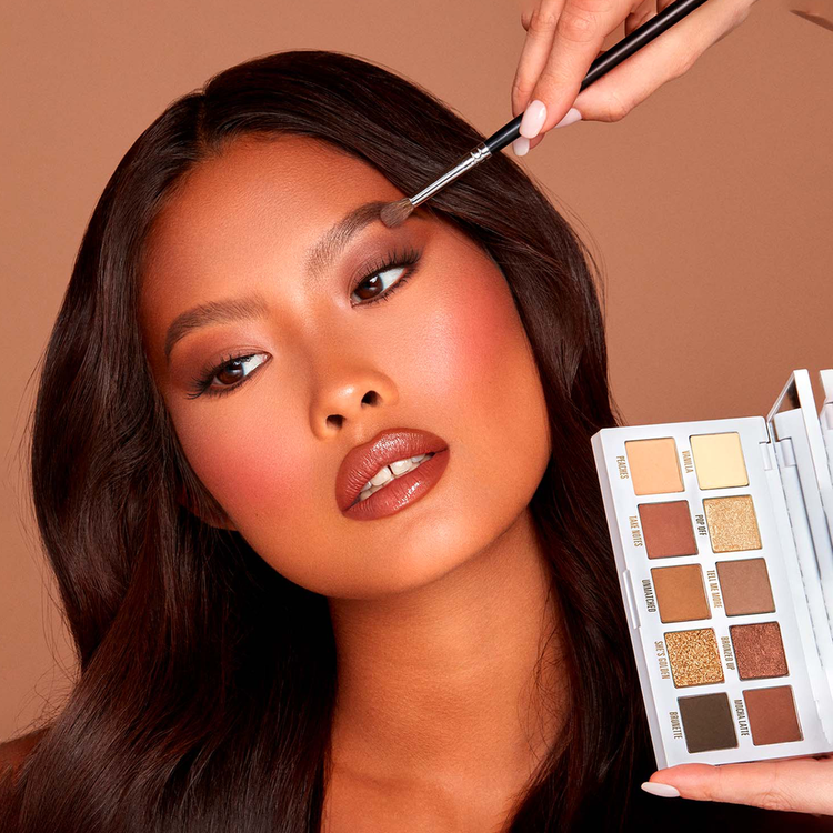 Kylie Palette Paleta de sombras larga duración
