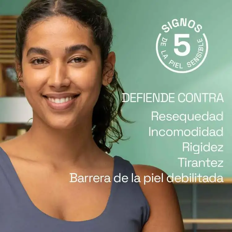 Oil Control Limpiador facial elimina impurezas y reduce imperfecciones