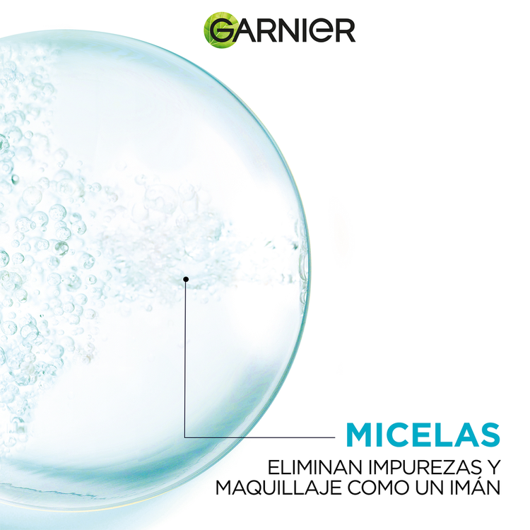 Garnier Skin Agua micelar remueve maquillaje visible
