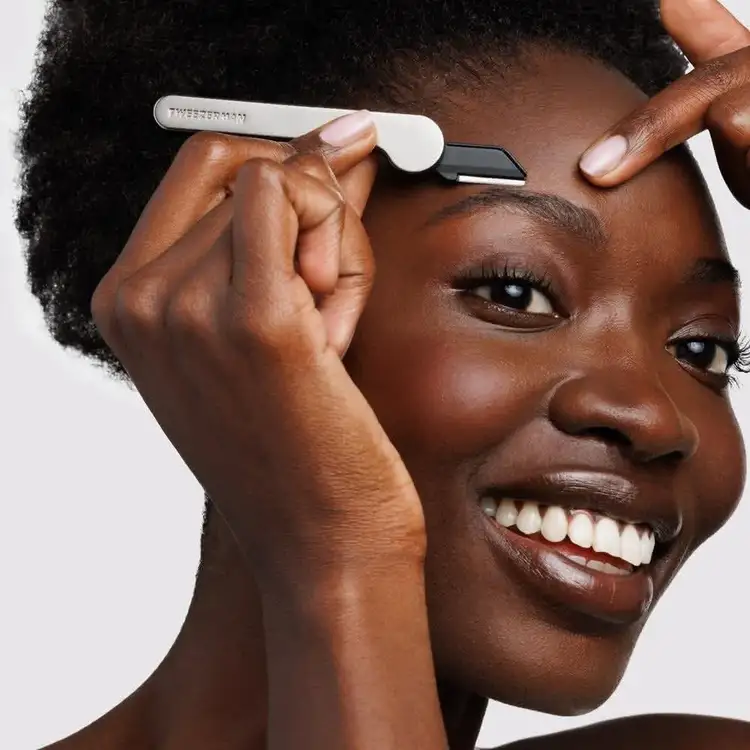 Brow Essentials Kit de esenciales para cejas ideal para cejas