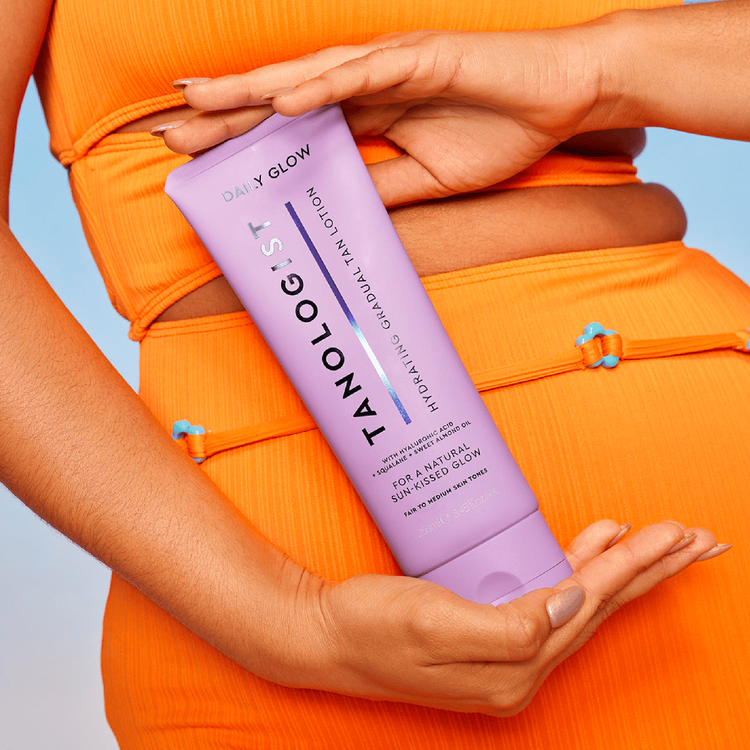 Daily Glow Hydrating Gradual Tan Hidratante bronceador