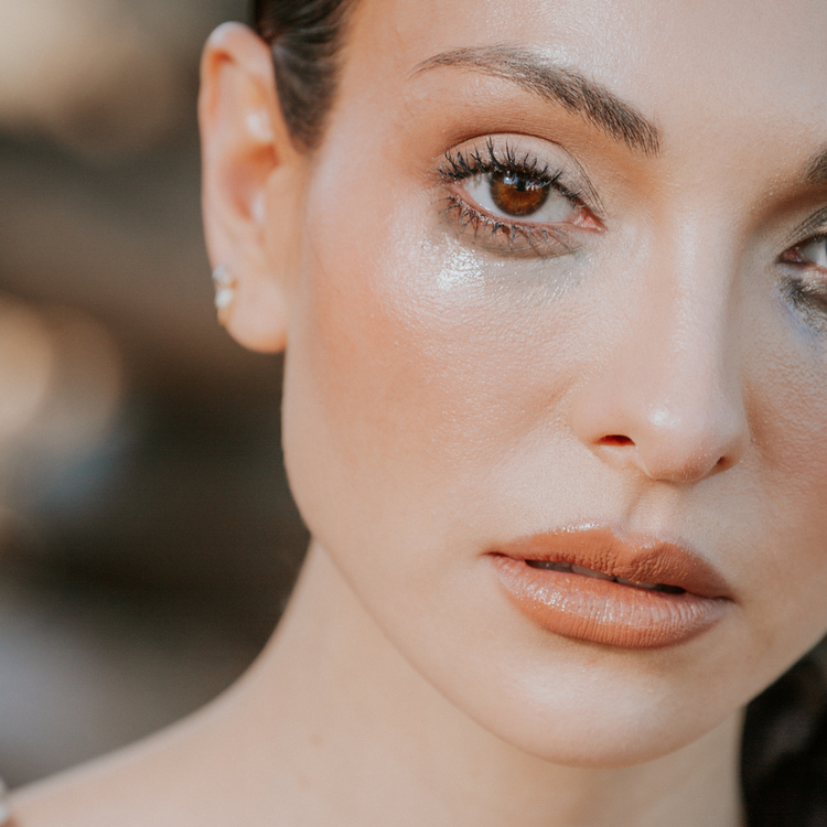 Mini Desmaquillante Lavadero - Mini removedor de maquillaje waterproof fortalecedor, 6 gr