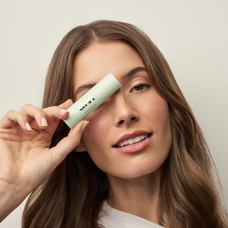 Root Touch Up Retocador de canas perfecciona líneas del cabello