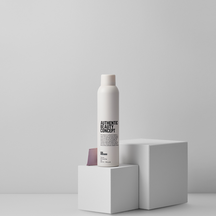 Styling - Shampoo, limpia execeso de grasa